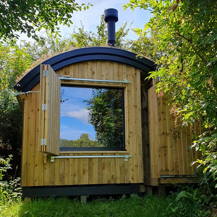 Handcrafted cabin by Malvern Hills Cabins & Glamping Structures. A sauna at Malvern Hills Lodge